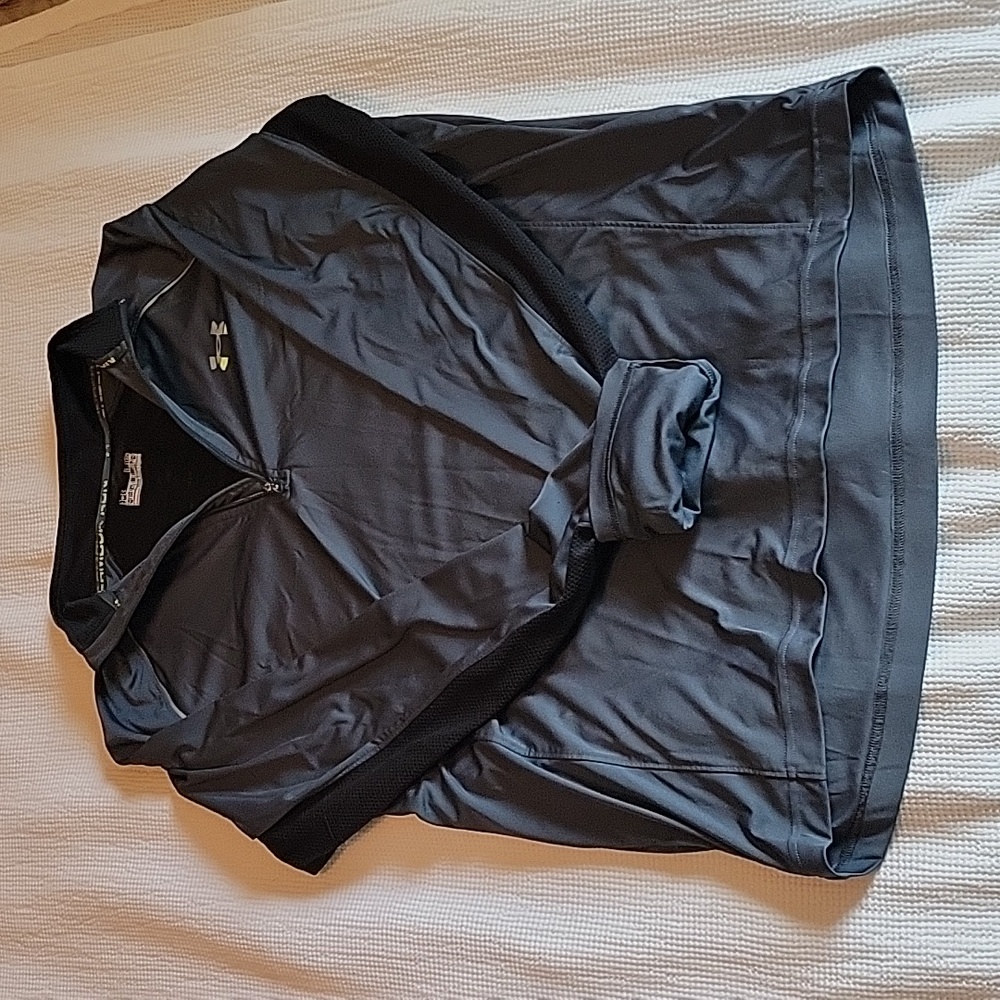 UA mens light pullover